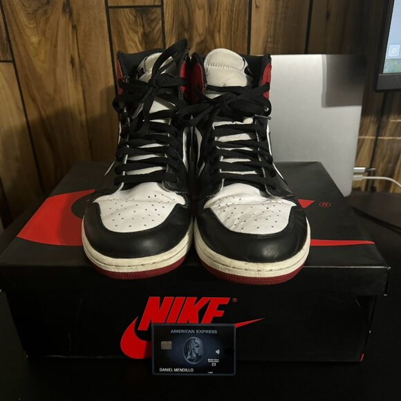 Nike Jordan 1 size 13 Black toe 2016 - Picture 3 of 4